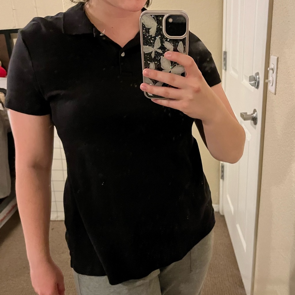 Black collared tee| MUST SELL IMMEDIATELY LAST DATE FOR PURCHASE MAY 3RD, 2023